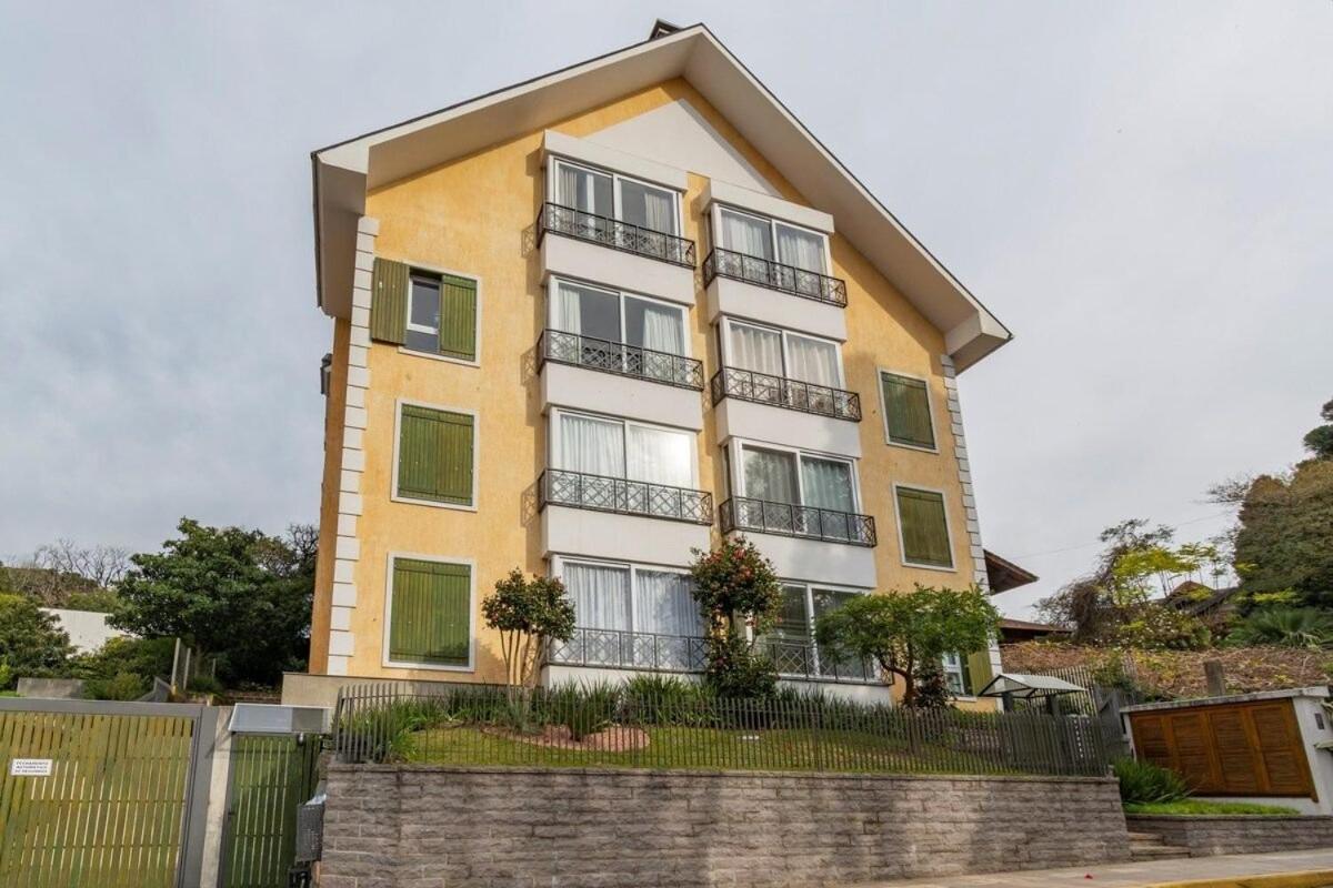 Rosa Edificio Giovani Pizetta Apartment Gramado Luaran gambar